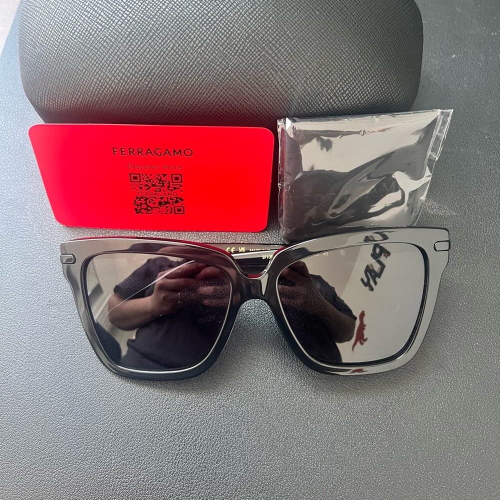 Salvatore Ferragamo Black Oversized Cat Eye Sunglasses